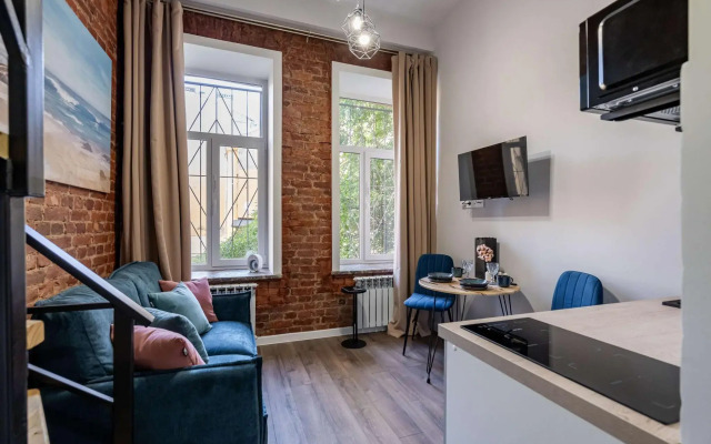 Метры в центре на улице Марата 34