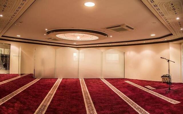 Platinum Suites Hotel Apartments