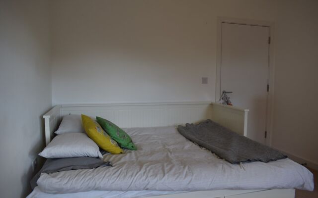 2 Bedroom House in Wandsworth