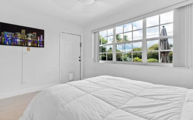 Luxurious 4BD Villa Top Amenities Pool