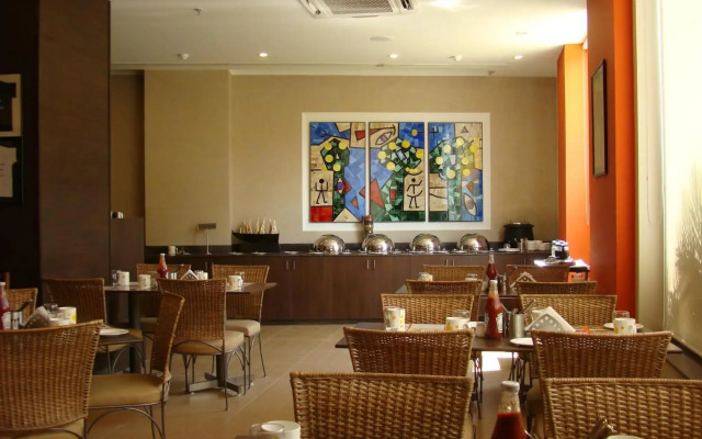 Lemon Tree Hotel Chennai