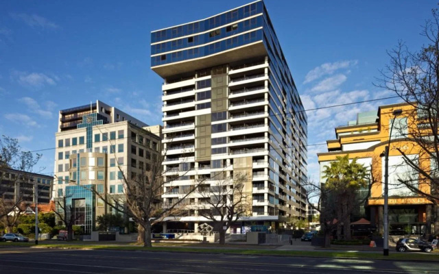 Oaks Melbourne St Kilda Road Hotel
