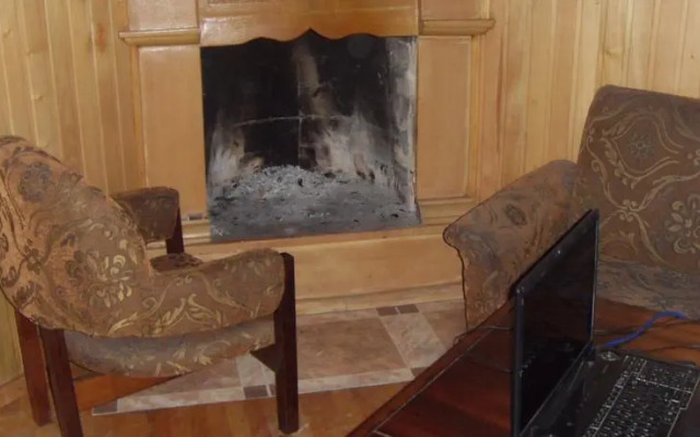 Mano Guest House