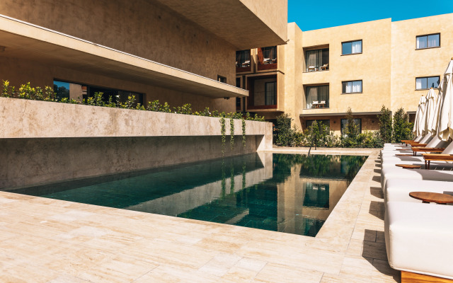 M Boutique Hotel - Designed for Adults