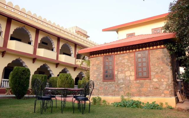 Sajjan Bagh Resort