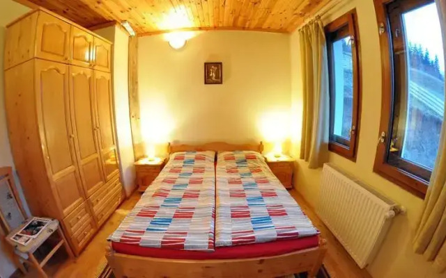 Eco House Family Hotel