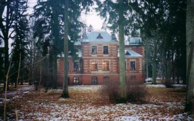 Viesu nams Aumeisteri