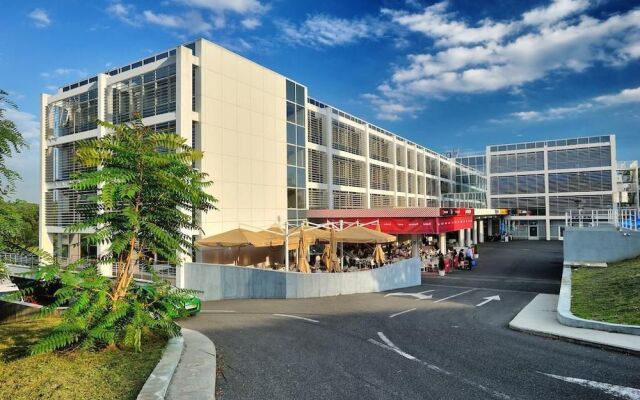 Hotel Rebro