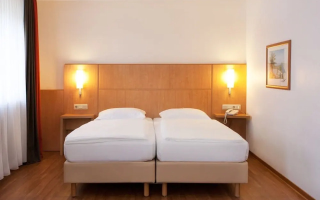 Saar City Hotel
