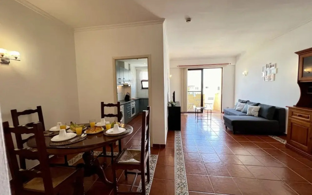 Albufeira Central 9 by Homing