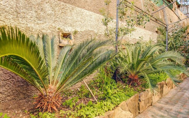 Delightful Apartment in Sanremo With Garden