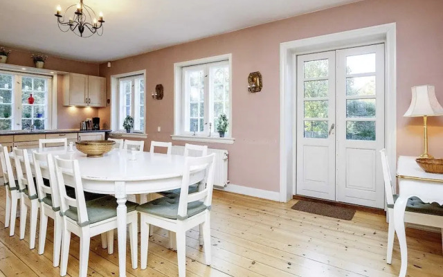 12 Person Holiday Home in Ullerslev