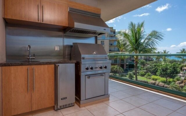 Maui Westside Properties: K301 Amazing 2 Bed W/bbq 2 Bedroom Condo