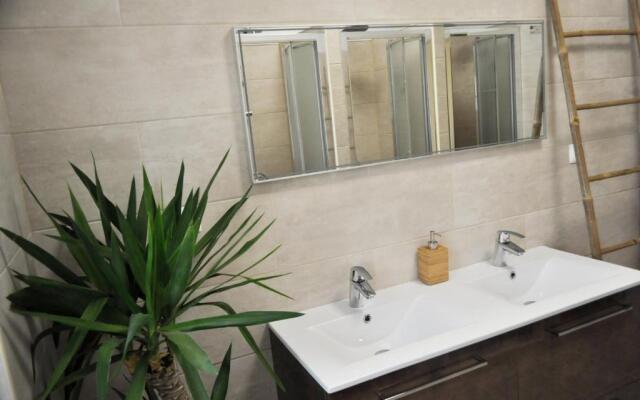 Green Element Guesthouse
