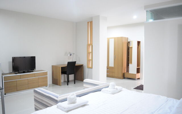 Paru Ville - Service Apartment