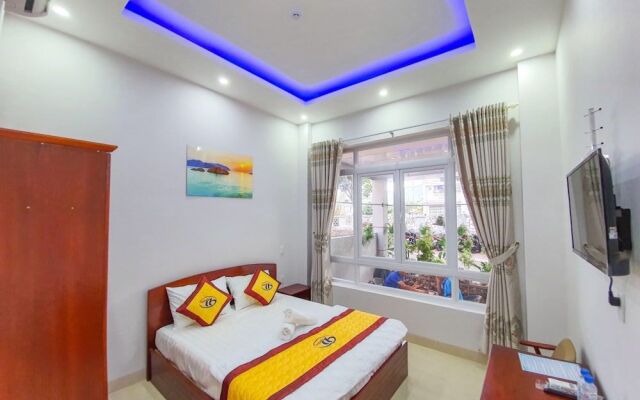 Thanh Binh Hotel Con Dao