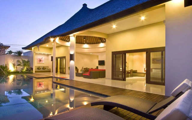 Oval Villa Bali
