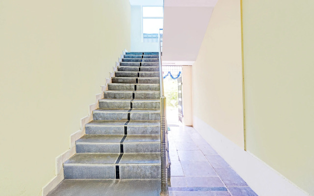 Hotel O Guduvancheri Railway Station