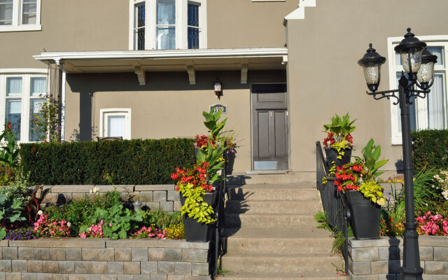 Greystone Manor Bed & Breakfast
