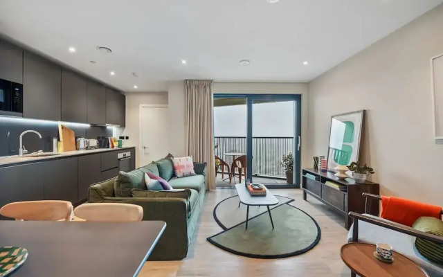 East London Skyline Retreat