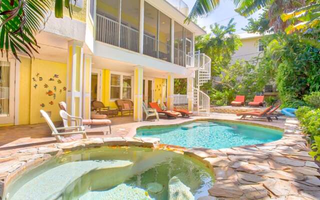 Mango Court