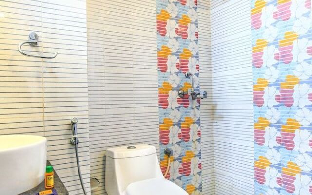 Fabhotel Royal Heritage
