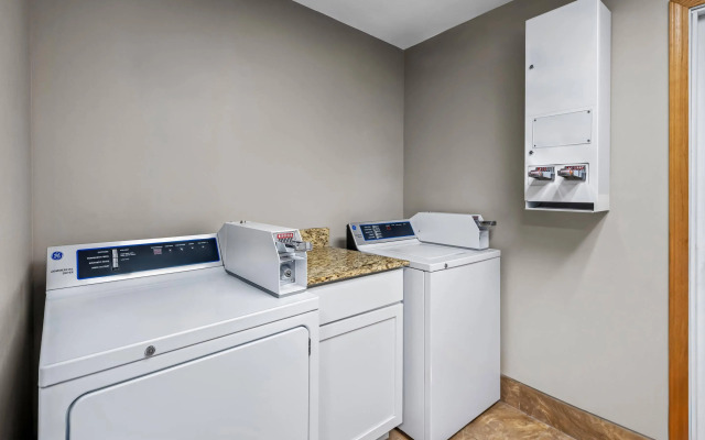 Quality Inn La Crosse North