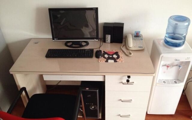 Beijing Guoji Apartment Hotel