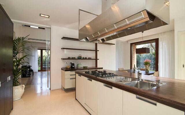 [Milan-Como Lake-Rho Fiera] Luxury Design Villa