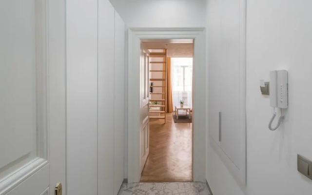 Mordecai Twelve Apartments by Adrez Living