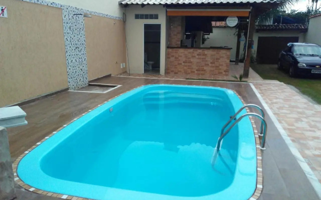 Casa de praia com piscina em Caraguatatuba - SP
