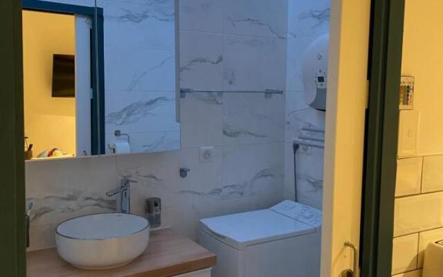 Mrtn Apartments & Suites