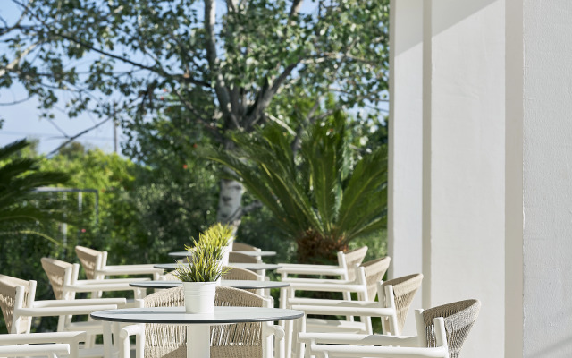 Glavas Inn Hotel