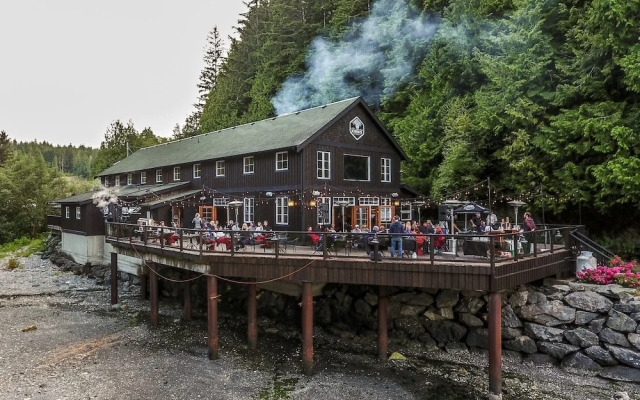 West Coast Trail Lodge