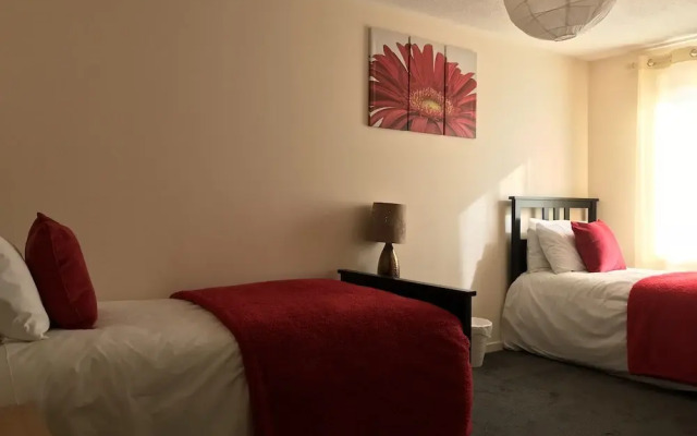 Three Bedroom House in Basildon