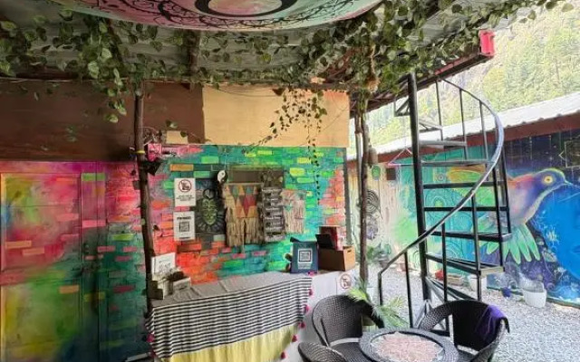The Dreamcatcher room’s & cafe