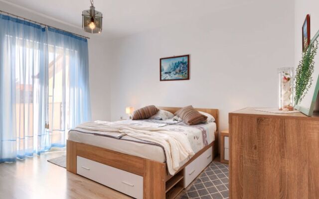 Apartment Ivanka Como