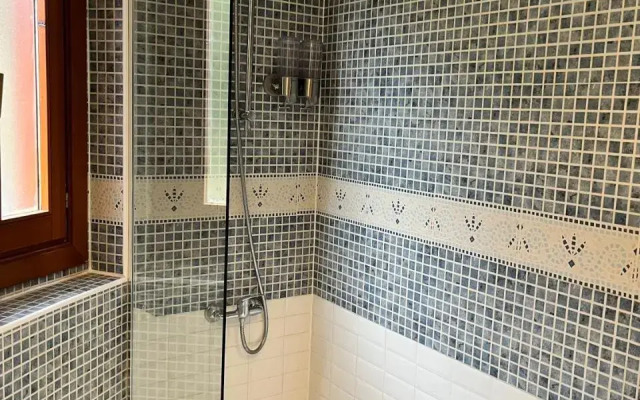Apartmentsix4