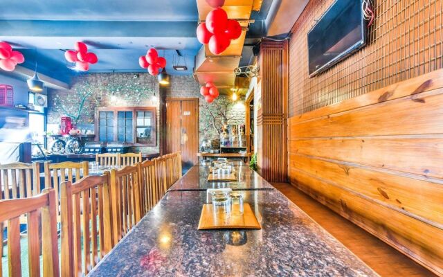 FabHotel Garden Grill