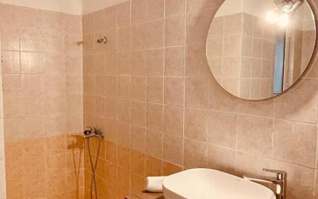 SunRise Apartment near Airport