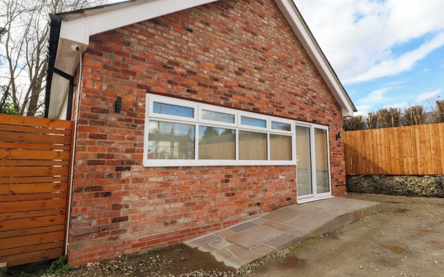 The Bungalow at 46 Church St