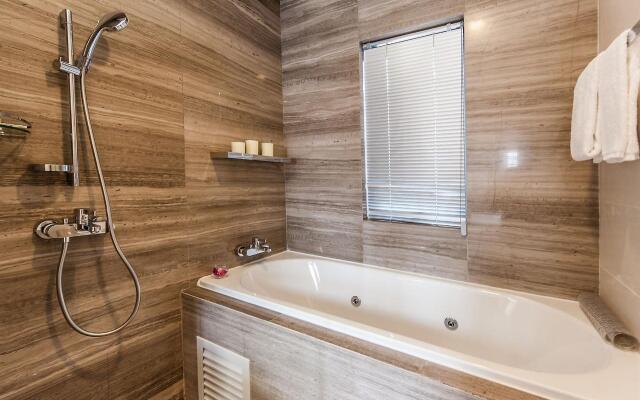 CM Serviced Apartment Shenzhen Hillside