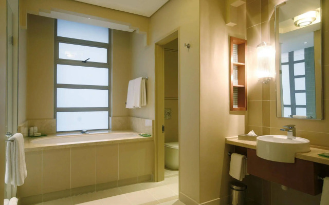 Suncoast Hotel & Towers