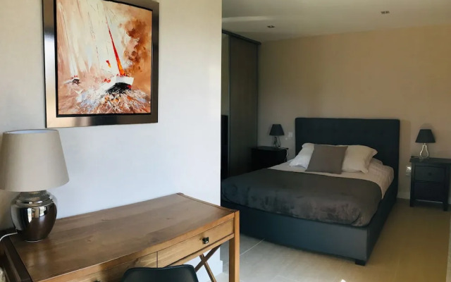 Hôtel Particulier Cassis Parking gratuit Piscine chauffée