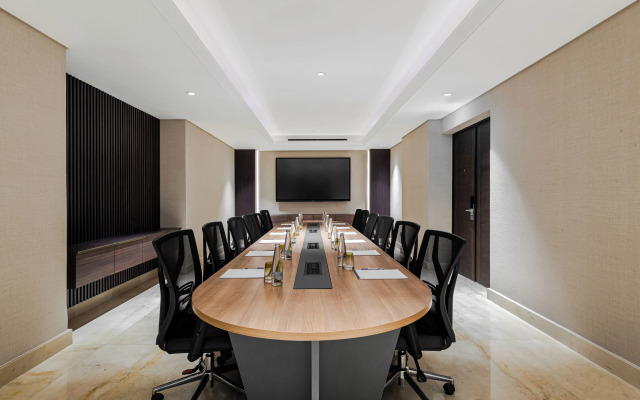 Doubletree By Hilton Amman Hotel & Residences