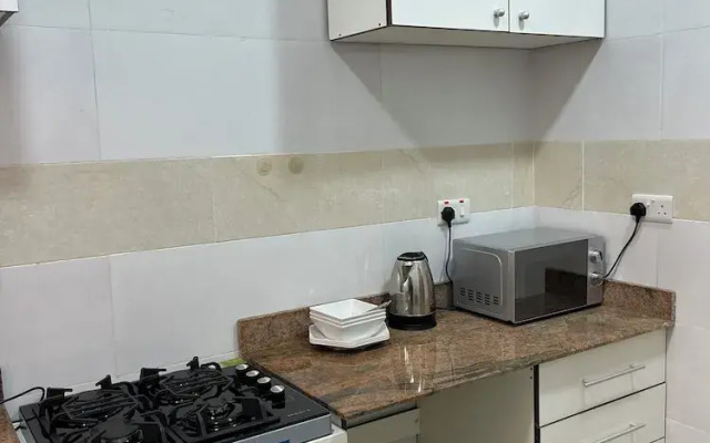 Luxury Shortlet Apartment LBS, AJAH