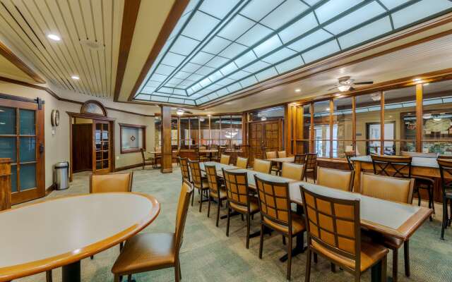 Best Western Plus Wooster Hotel & Conference Center