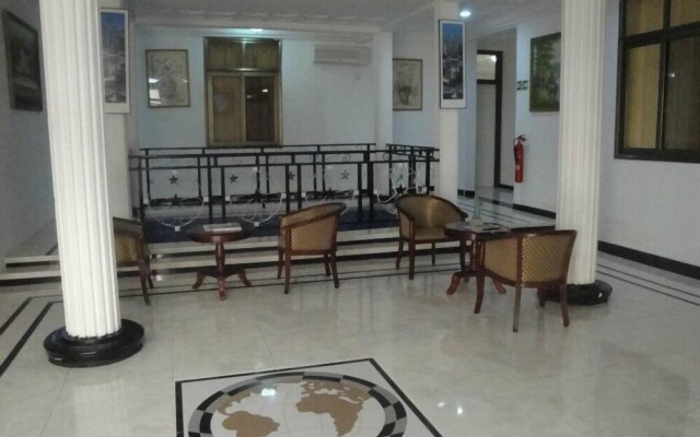 Golden Coast Hotel