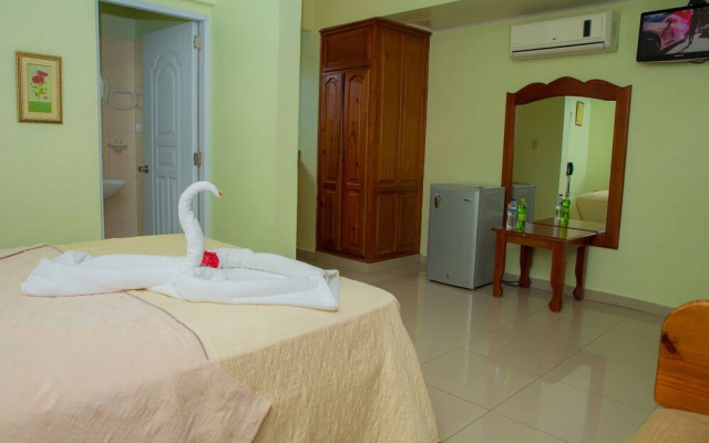 Aparta Hotel Don Olivo