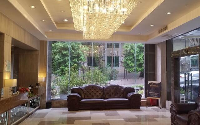 Grand Villa Hotel